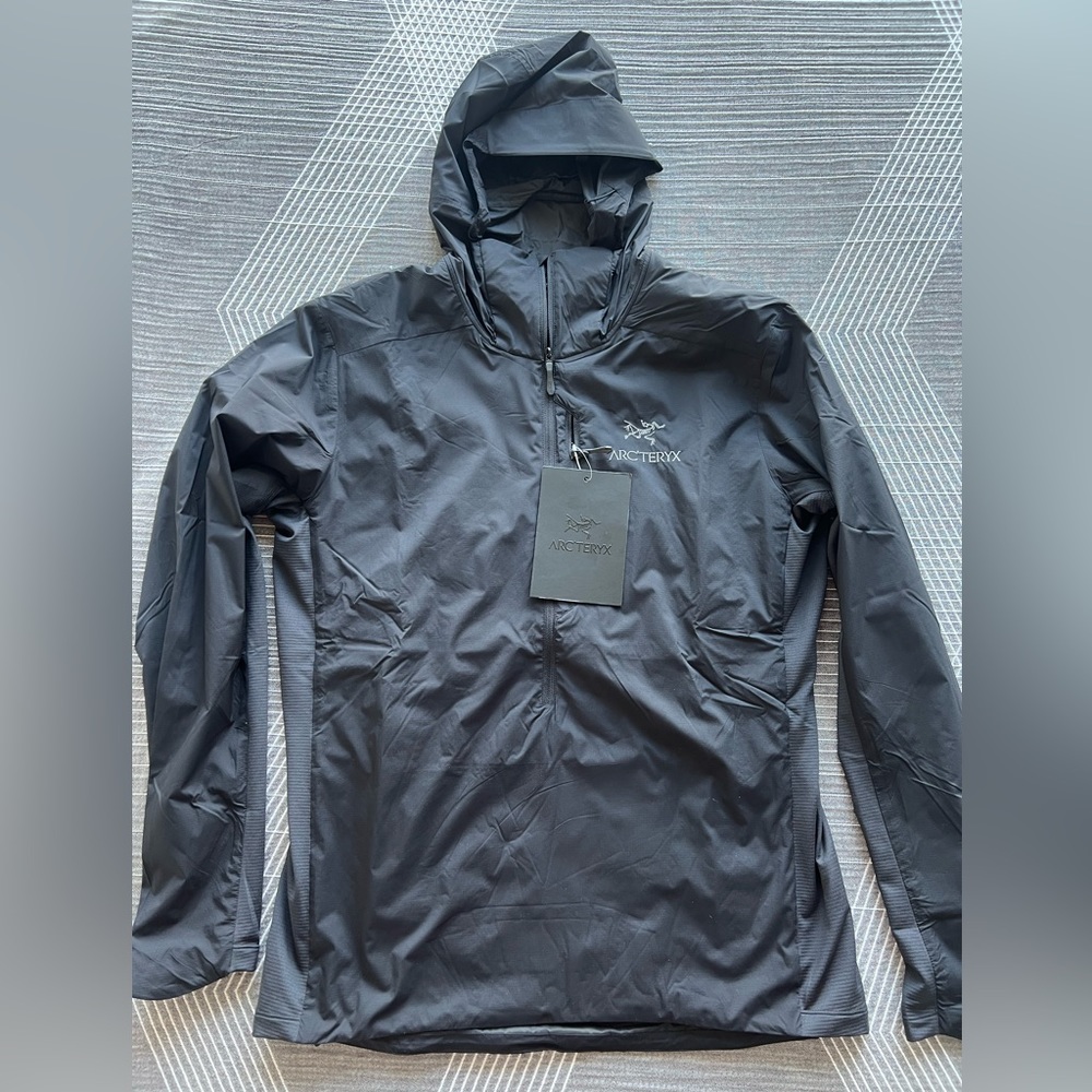 Arc’Teryx Atom SL Anorak Men’s size medium, new with tags. Veilance collection
